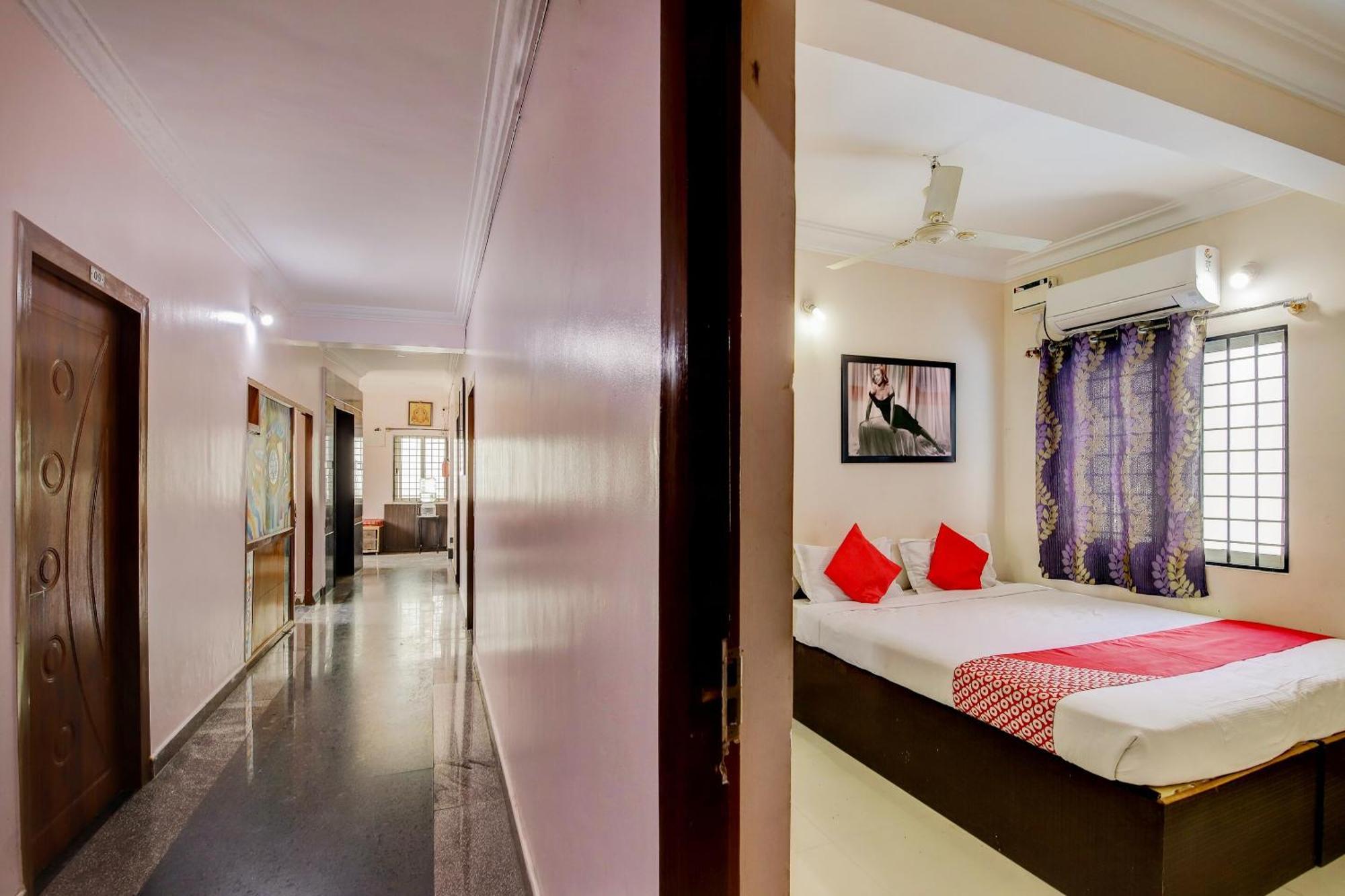 Oyo Athithi Comforts Hotel Bangalore Exterior photo